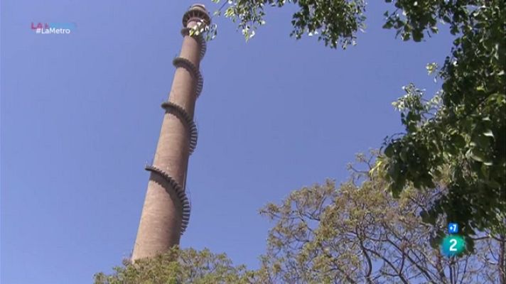 La Metro - Drons a les xemeneies de Terrassa, la ciutat del fum
