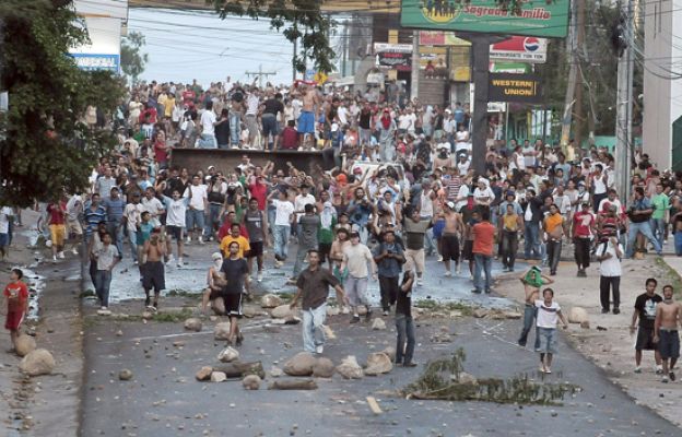 Telediario 1 - Telediario en 4' - 23/09/09