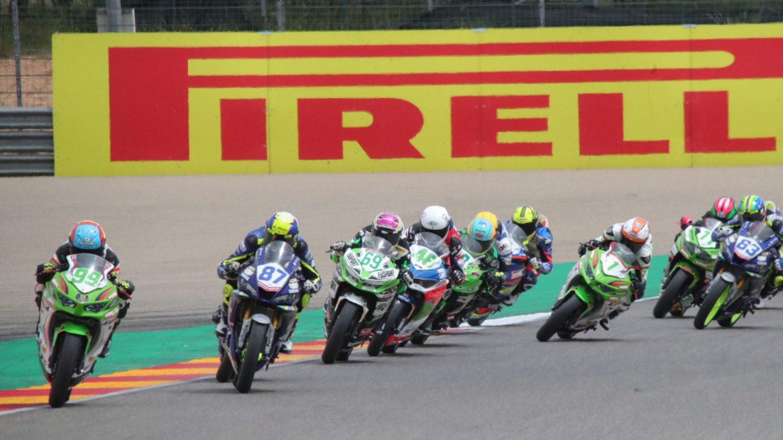 Motociclismo - Campeonato del Mundo Superbike. WORLD Supersport 300. 1ª carrera - ver ahora