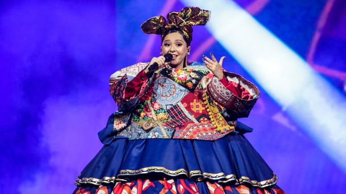 Eurovisión - Rusia: Manizha canta "Russian woman"