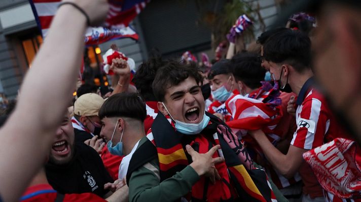 Estudio Estadio - Muere un aficionado del Atlético en las celebraciones por el título de Liga en Madrid