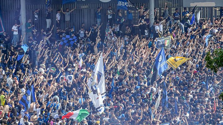 Telediario 1 - Celebraciones desbordadas y sin distancias en las fiestas por los títulos de Liga de Inter y Lille