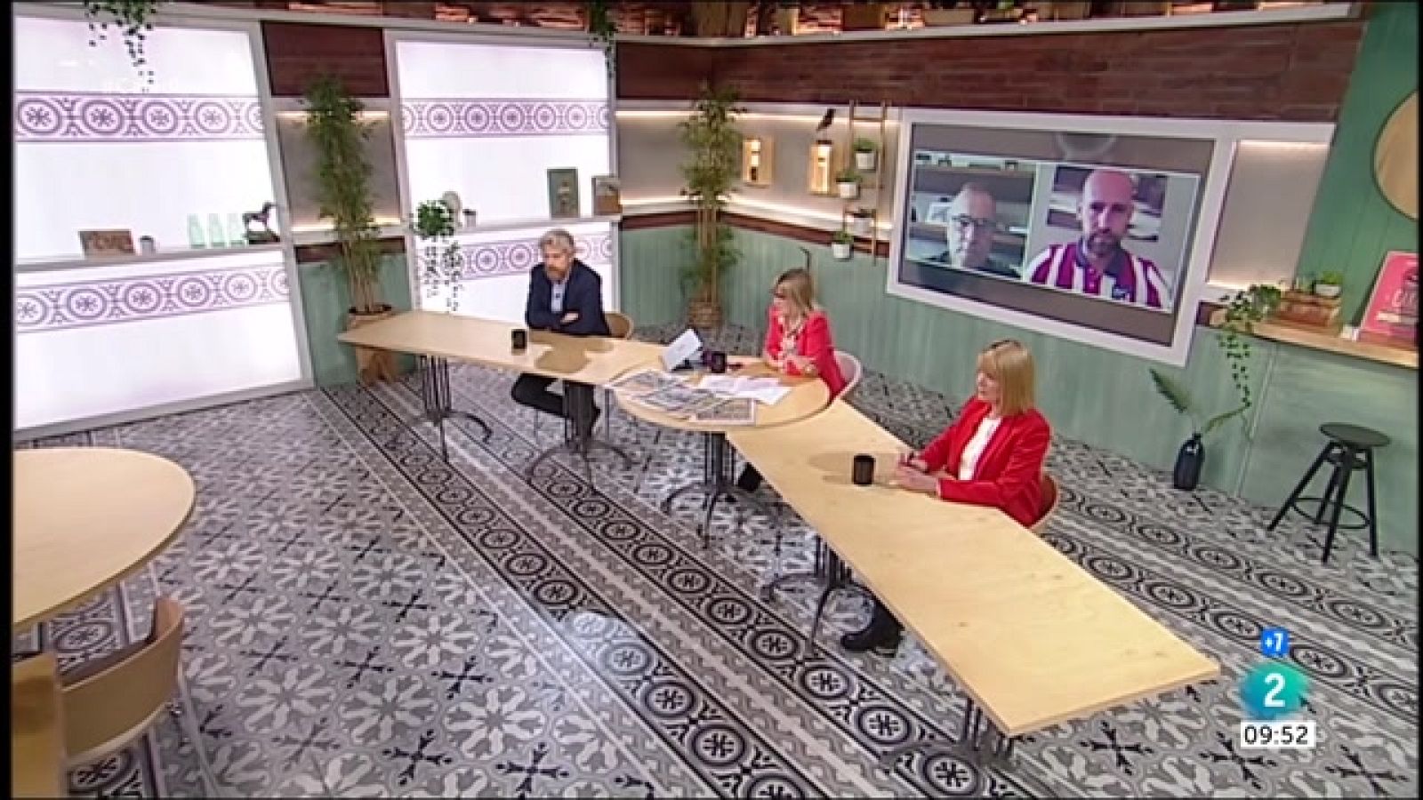 Cafè d'idees - Viqui Molins, botellots a la Barceloneta i Atlético campió