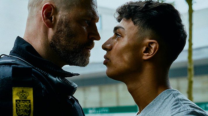 Cultura en Rtve.es - Tráiler de 'Shorta. El peso de la ley'