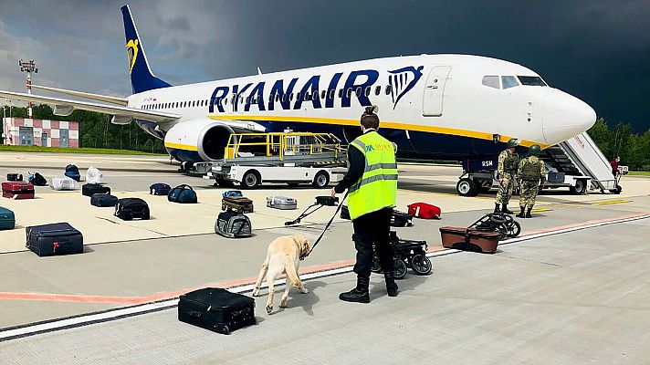 Informativo 24h - Bielorrusia defiende detención avión Ryanair