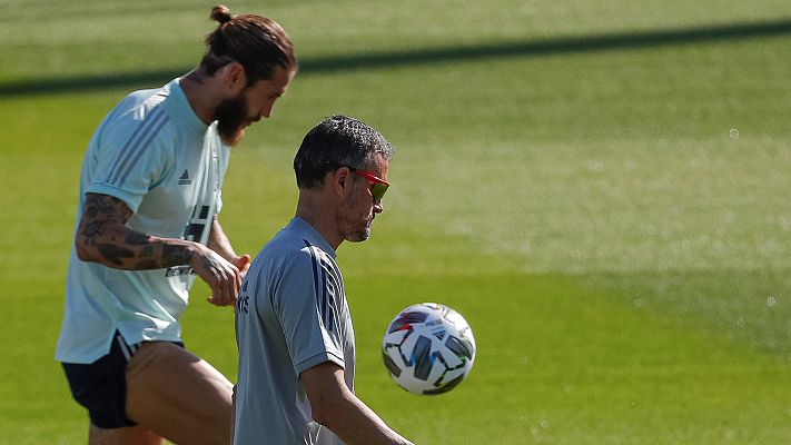 Fútbol - Luis Enrique, sobre la ausencia de Ramos: "Es una decisión complicada, pero es lo mejor para el grupo"