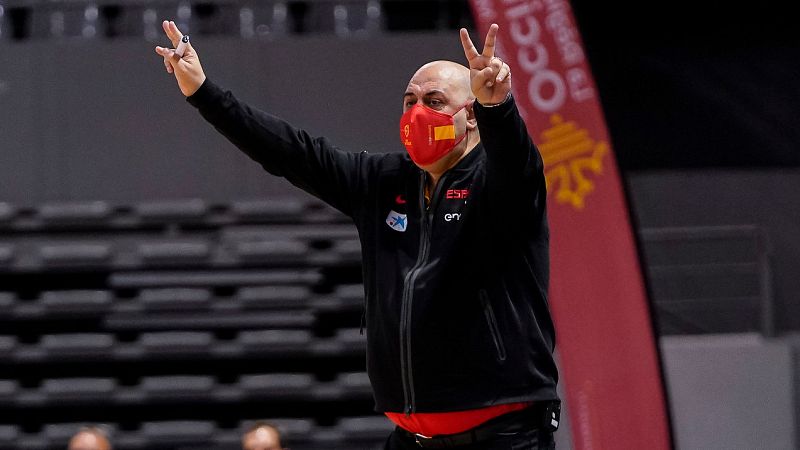 Mondelo pide calma tras la paliza ante Francia: "Es mentira" | Ver