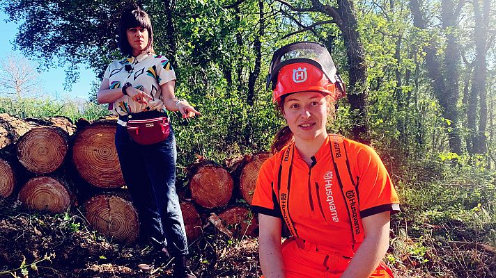 España Directo - Conocemos a la operaria forestal que arrasa en redes