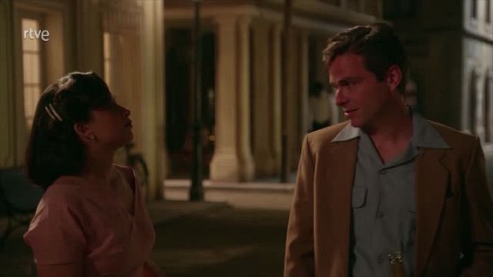 Dos vidas - Dos Vidas: Uno de los jóvenes de Río Muni intenta abusar de Carmen