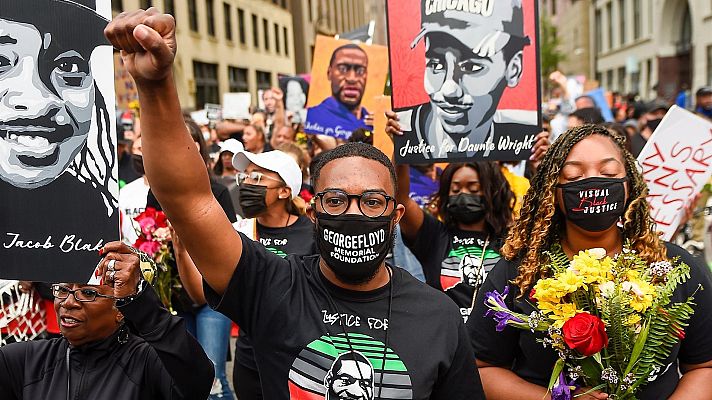 Telediario 1 - Se cumple un año de la muerte de George Floyd a manos de la policía en Estados Unidos