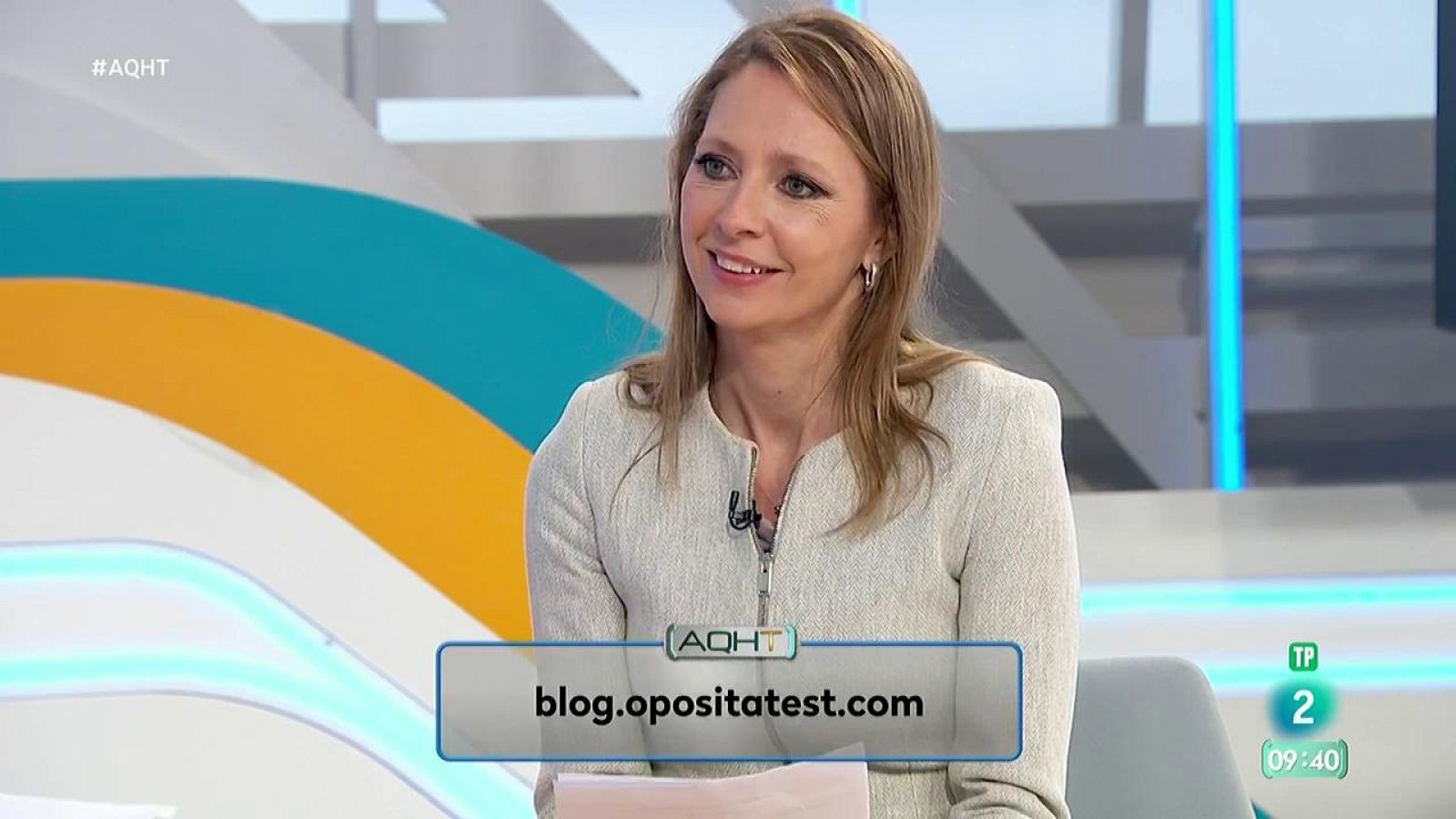 Formación y trabajo de celador con Catalina Díaz Freire - Aquí hay trabajo | Ver