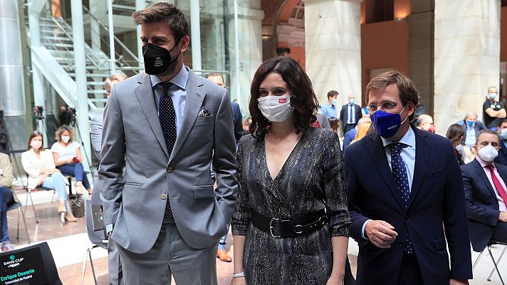 Telediario 1 - Pique futbolero en la presentación de la Davis 2021