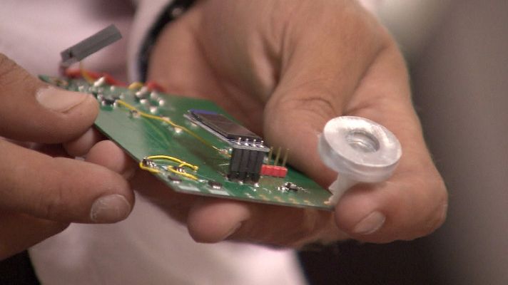 Zoom net - Medicsen, Essays On Empathy y el boom de los portátiles