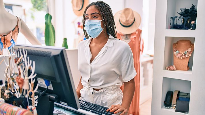 Telediario 1 - Las ventas del pequeño comercio se disparan respecto a 2020