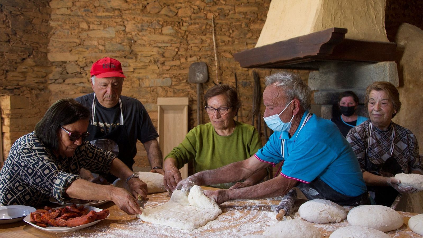 Latedo, una aldea que alcanza la inmunidad de grupo y guarda la mascarilla