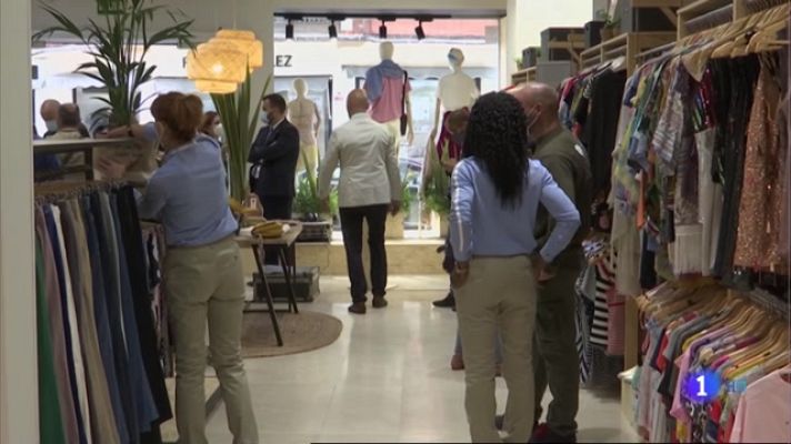 Noticias de Extremadura - Empleo Social con ropa reciclada en Cáceres
