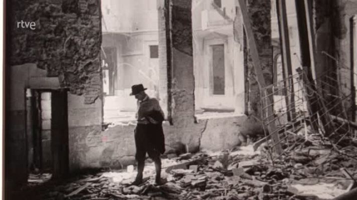 Atención obras - Antoni Campañà-La guerra infinita