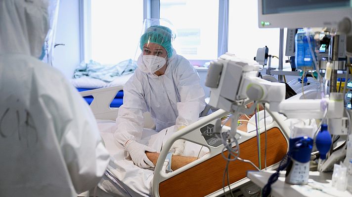 Telediario 1 - Menos ingresos en hospitales y UCI gracias a la vacunación