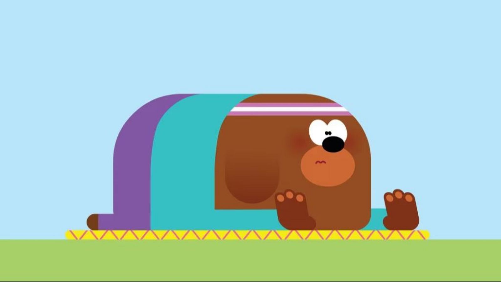La insignia del yoga - Hey Duggee | Ver