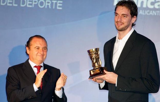 Baloncesto en RTVE - Gasol apura sus últimos homenajes