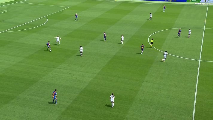 Fútbol - Primera División femenina. 32ª : FC Barcelona - Madrid CFF