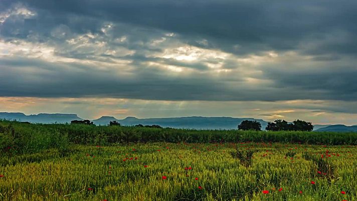 El tiempo - Chubascos y tormentas localmente fuertes en Baleares y el norte del área mediterránea peninsular