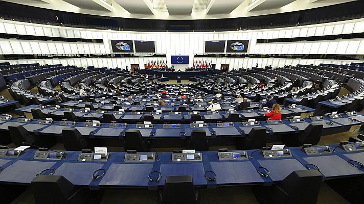 Telediario 1 - El pleno del Parlamento Europeo vuelve a celebrarse año y medio después en Estrasburgo