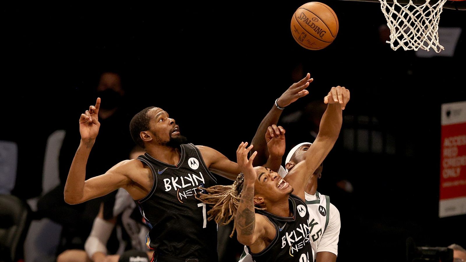 Exhibiciones de Nets y Suns que dominan a Bucks y Nuggets | Ver