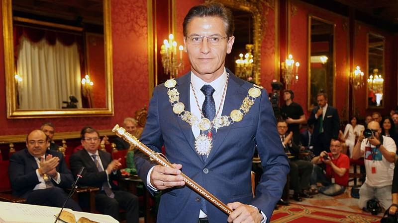 El PP rompe la coalición con Cs en Granada pero el alcalde asegura que no dimitirá