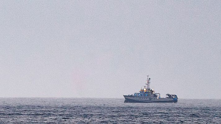 Telediario 1 - Una botella de oxígeno y una funda nórdica: nuevas pistas en la desaparición de las dos niñas de Tenerife