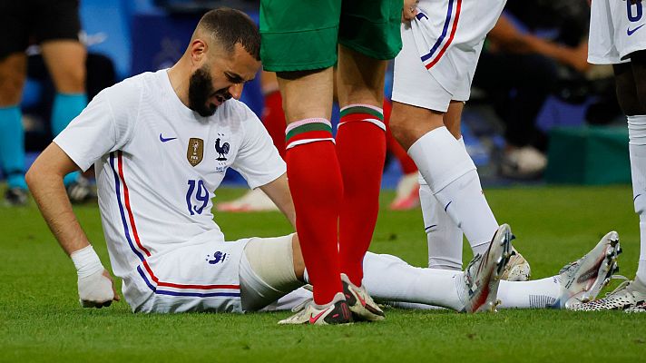 Telediario 1 - Karim Benzema enciende las alarmas en Francia por un golpe en la rodilla