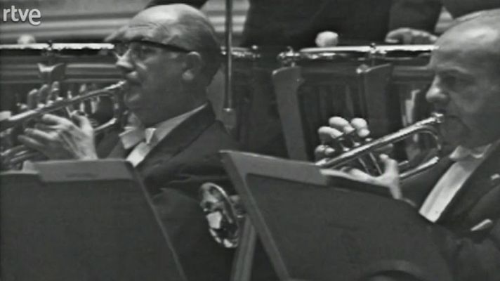 Música en el Archivo de RTVE - Sinfonía sevillana de Turina (1975, Orquesta Nacional)