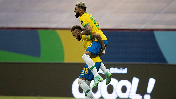 Telediario 1 - Brasil debuta con victoria en la Copa América pese al choque contra Bolsonaro