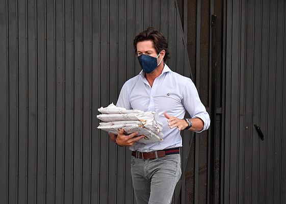  - Dale al  Play: Canales Rivera destrozado por la muerte de su padre