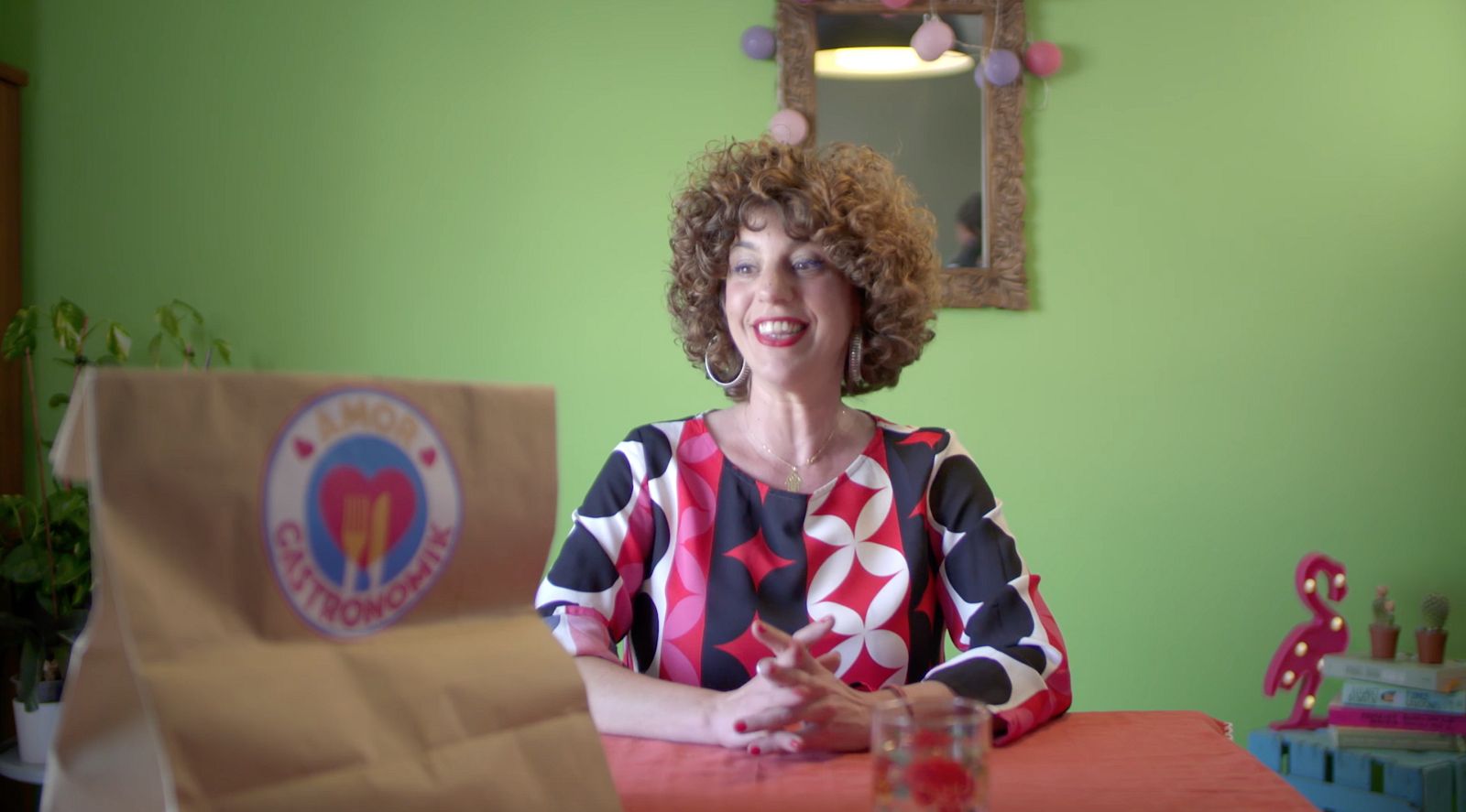 A Amor Gastronòmik, La Mireia busca un home que li segueixi la bogeria. Un 'viking' d'Almeria, un editor de revistes i un percussionista brasiler intenten seduir el seu paladar