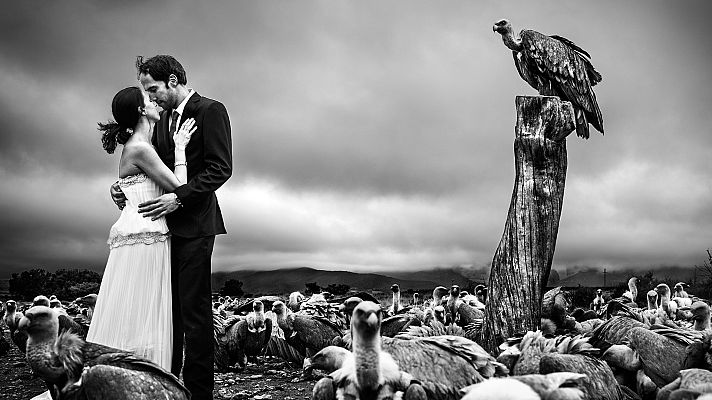 Detrás del instante - Víctor Lax