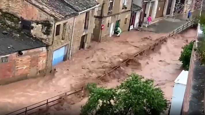 Telediario 1 - Calor y tormentas: once comunidades en alerta amarilla por lluvias o altas temperaturas