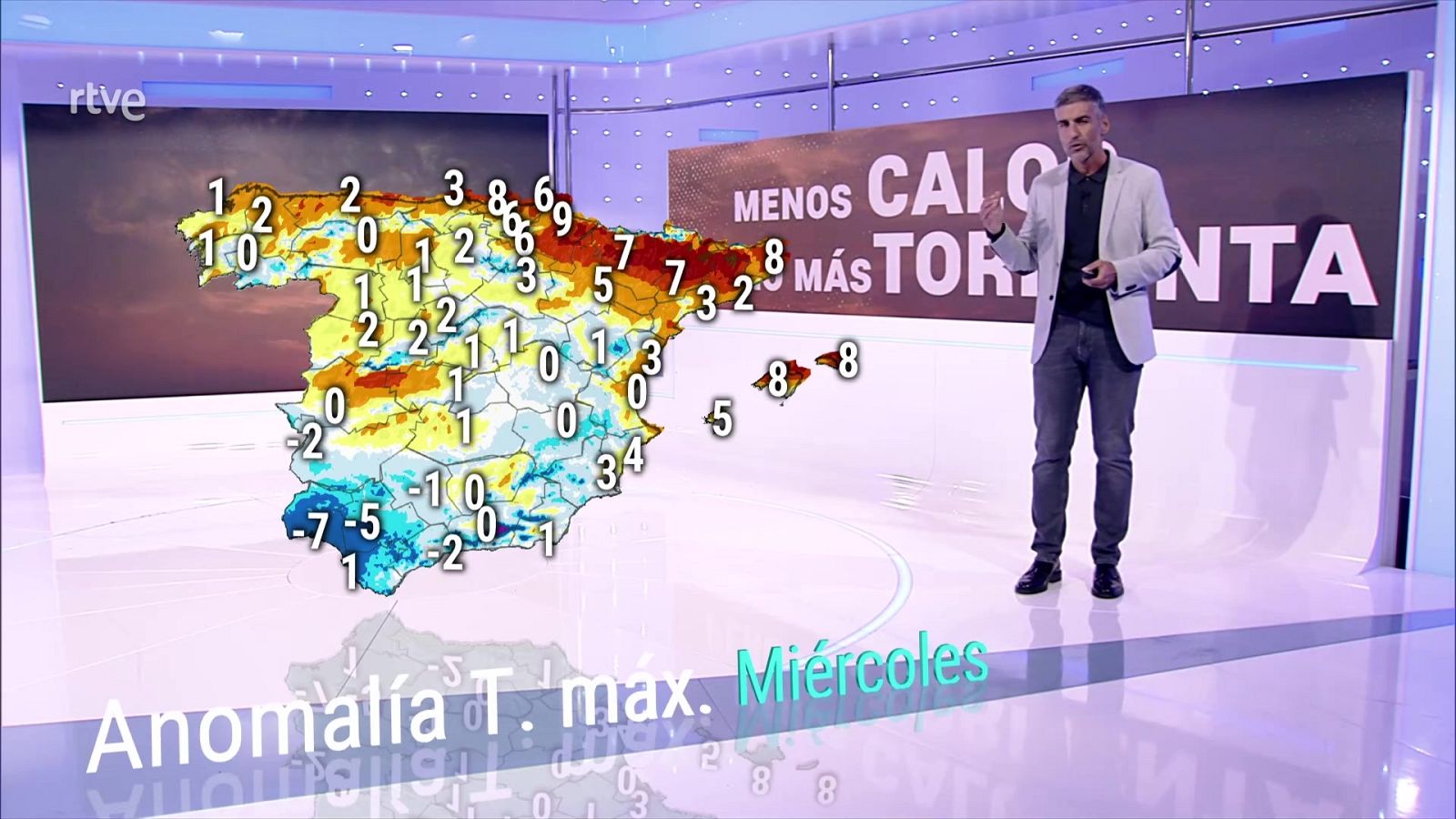 Nubosidad en el interior, con chubascos y tormentas que pueden ser localmente fuertes, en buena parte de la mitad norte y de forma más aislada en puntos de la zona centro - ver ahora