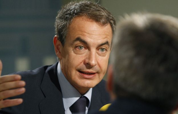  - Zapatero defiende los presupuestos