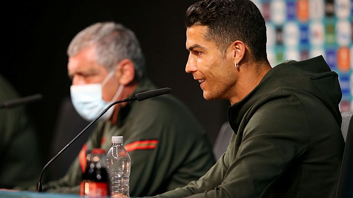 Telediario 1 - Revuelo por los desplantes de dos de las estrellas de la Eurocopa a productos de dos patrocinadores oficiales