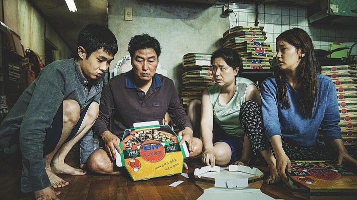 Cine Club Play - Parásitos