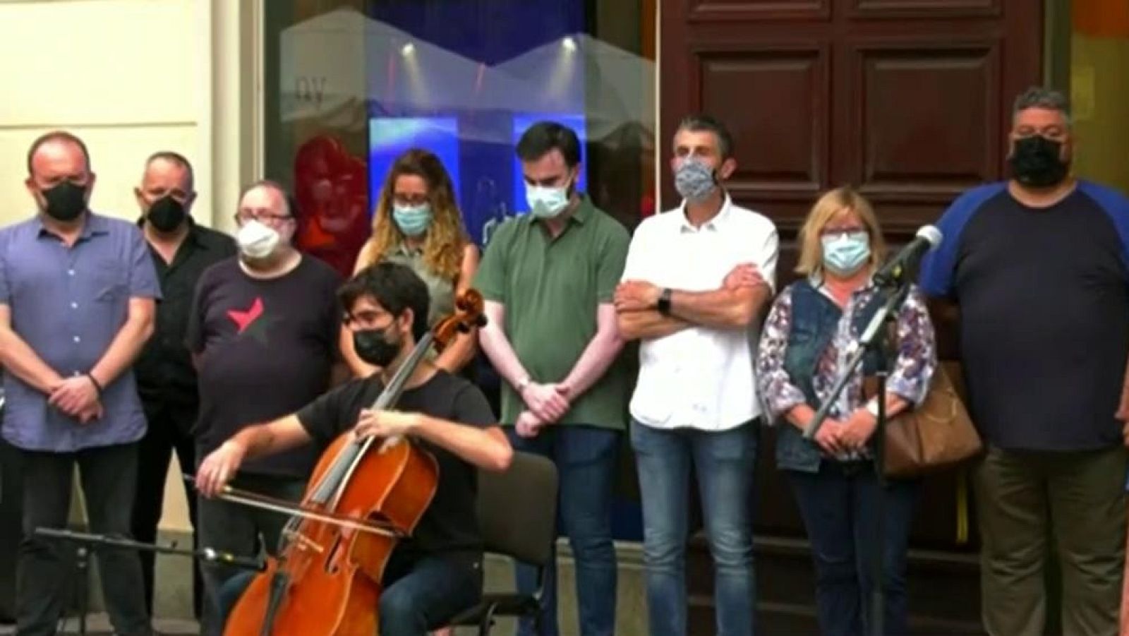 Cientos de personas despiden en Sant Boi a Yaiza, la niña asesinada por su madre