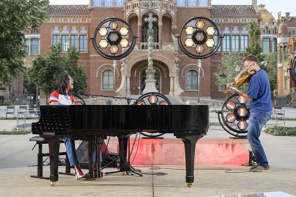 La hora musa - Maika Makovski con Aleix Puig  ""Rock'N'Roll Suicide"