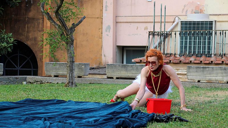 La Ribot estrena nuevas "Piezas distinguidas" en la Academia de España en Roma- RTVE.es | Ver