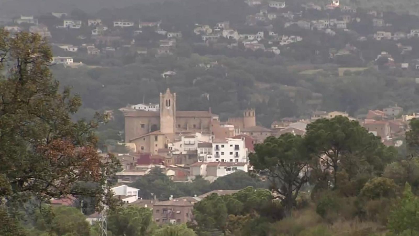 Un pueblo de la Costa Brava busca abrir siete librerías y convertirse en una villa de libros- RTVE.es | Ver
