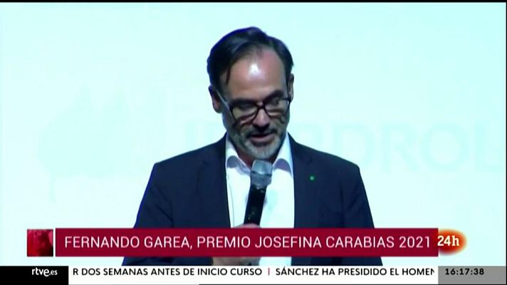 Parlamento - Fernando Garea, premio Josefina Carabias