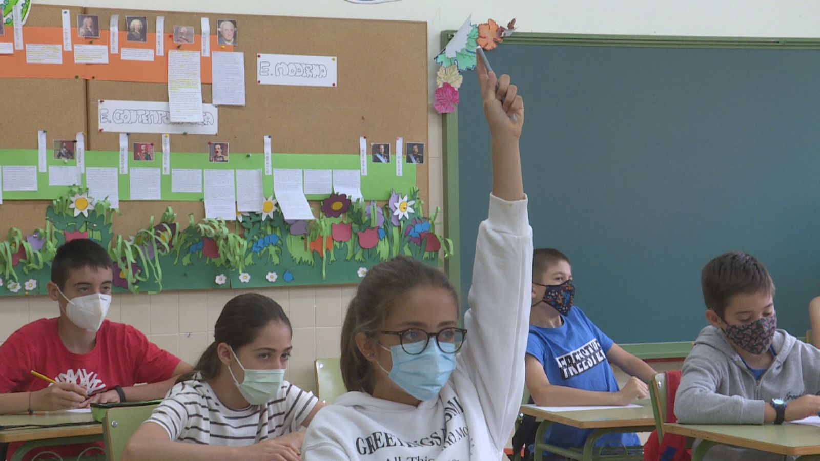 Adiós al curso escolar y a las clases tras un año muy complicado marcado por el coronavirus - Informativo Telerioja | Ver