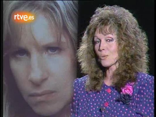 Personajes en el Archivo de RTVE - 'Loca' (1988), de Barbra Streisand