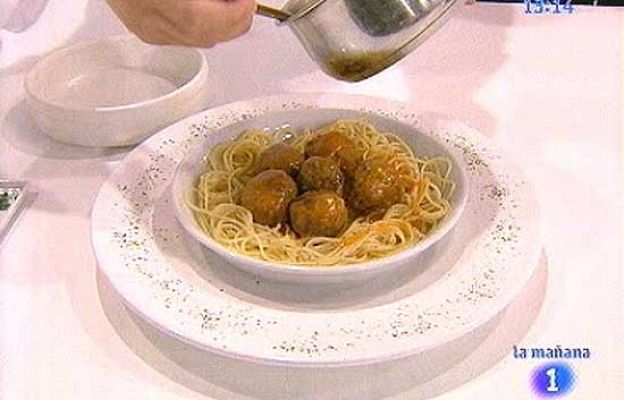 RTVE Cocina - Albóndigas a la madrileña