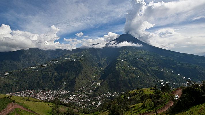 Descubrir - Volcanes y Galápagos